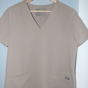 FIGS Boulder Casma 3-pocket scrub top